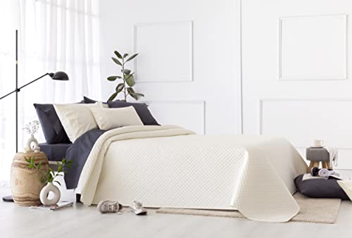 Todocama Copriletto trapuntato sottile con motivo piqué, per primavera, estate, autunno e inverno, 100% microfibra extra morbido, Copriletto multiuso, Letto 140/150/160 - 250x260cm, Beige