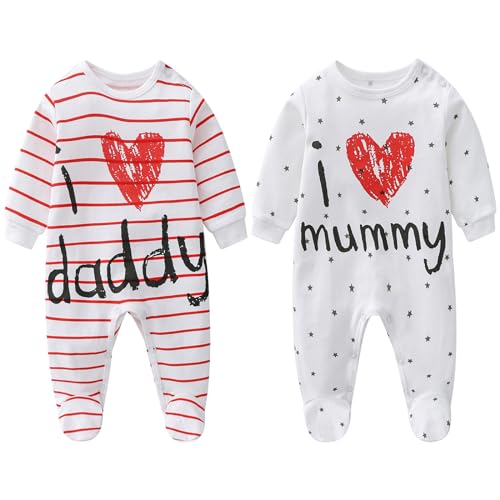 AOMOMO, 2 tutine per neonati, unisex, chiuse ai piedi, con scritte in lingua inglese I Love Mummy e I Love Daddy” (Bianco, 0-3mesi)