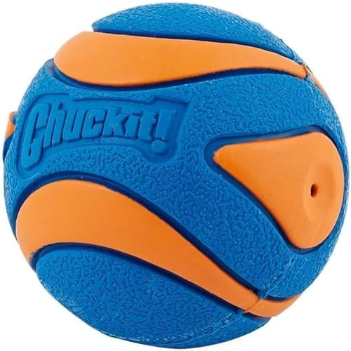 Chuckit! Cane Ultra Squeaker Ball, M